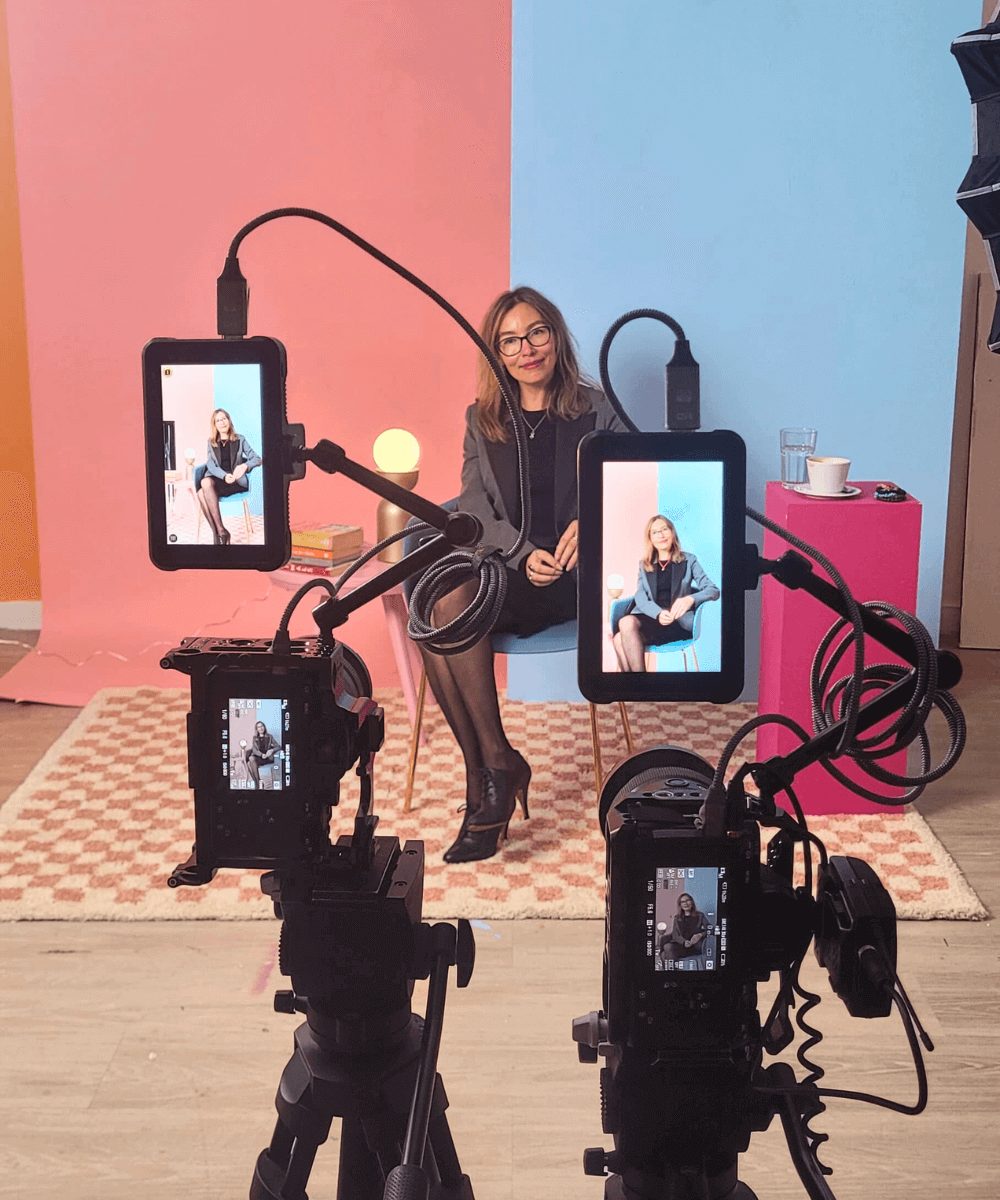 Elena Sinel during a media recording